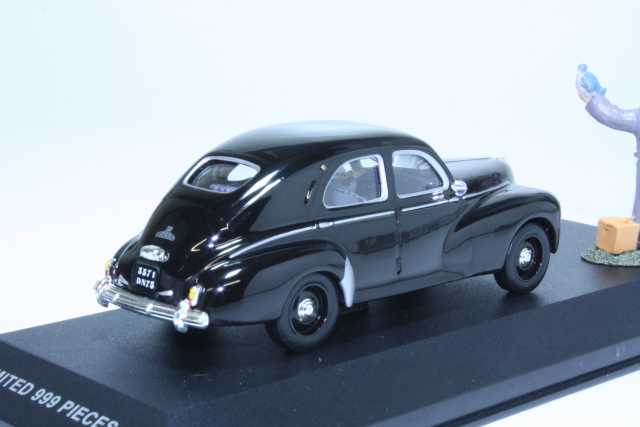 Peugeot 203 SDECE, musta