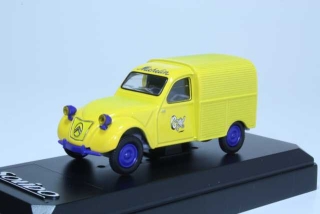 Citroen 2CV Fourgonnette "Michelin" 1951, yellow