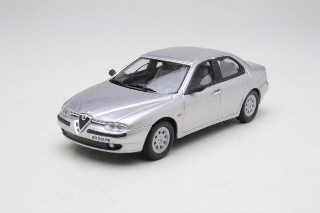Alfa Romeo 156 1998, hopea - Sulje napsauttamalla kuva