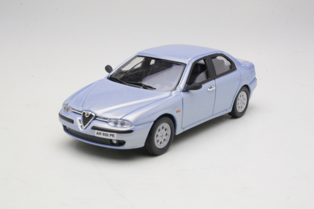 Alfa Romeo 156 1998, vaaleansininen - Sulje napsauttamalla kuva