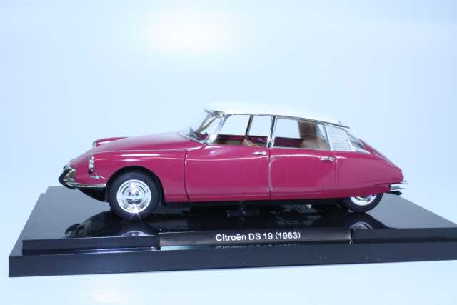 Citroen DS19 1963, lila