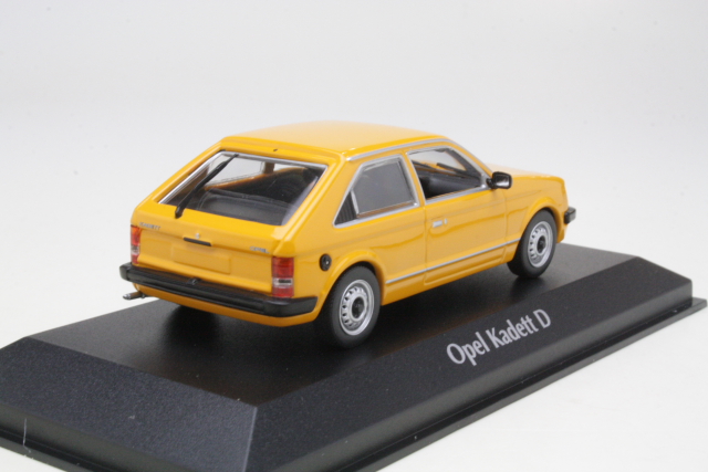 Opel Kadett D 1979, oranssi