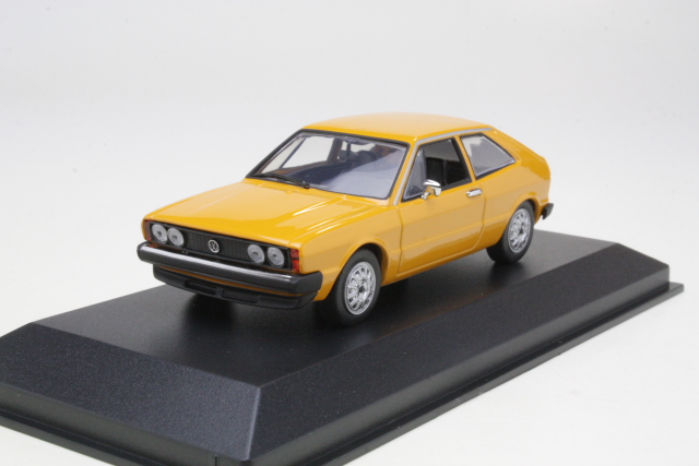 VW Scirocco 1974, keltainen