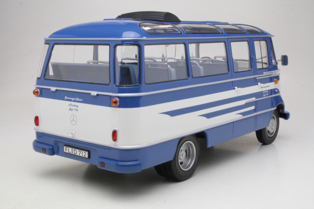 Mercedes O319 Bus 1957, blue/beige