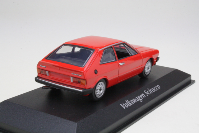 VW Scirocco 1974, punainen - Sulje napsauttamalla kuva