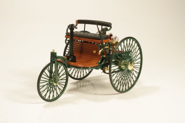 Benz Patent-Motorwagen 1886, vihreä - Sulje napsauttamalla kuva