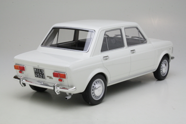 Fiat 128 1969, valkoinen - Sulje napsauttamalla kuva