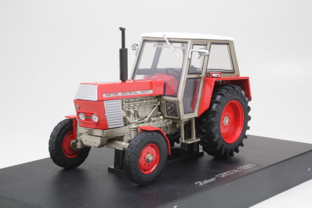 Zetor Crystal 12011 2wd 1972, punainen - Sulje napsauttamalla kuva