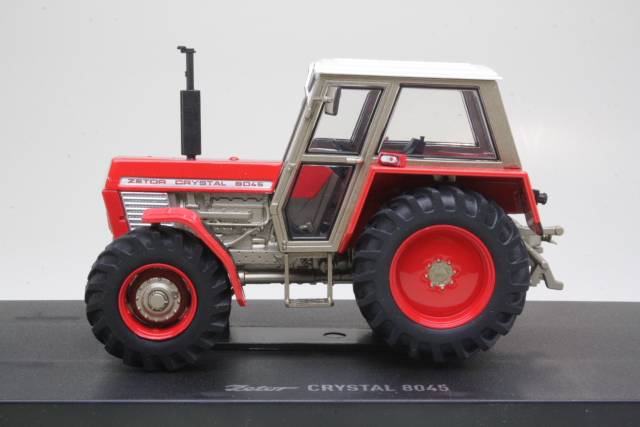 Zetor Crystal 8045 4WD, punainen - Sulje napsauttamalla kuva