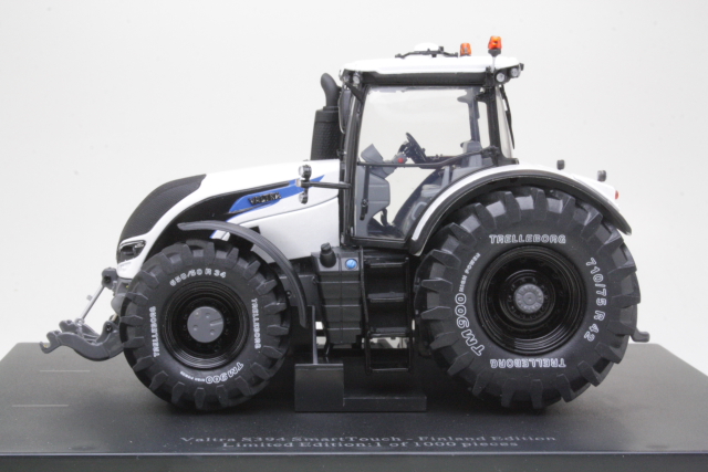 Valtra S394 2017 "Finland Edition", valkoinen - Sulje napsauttamalla kuva