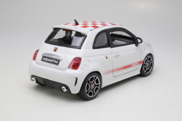 Fiat 500 Abarth 2008, white