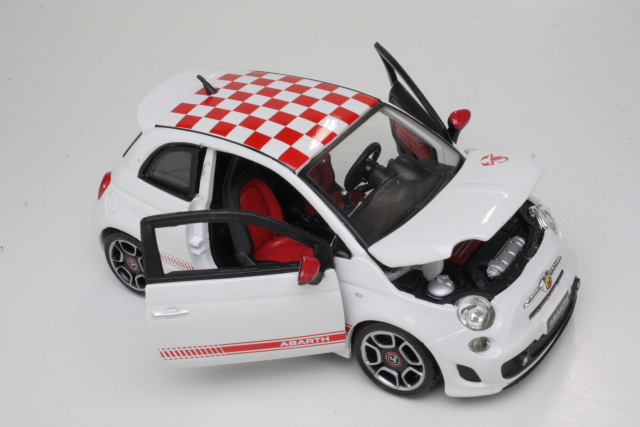 Fiat 500 Abarth 2008, white