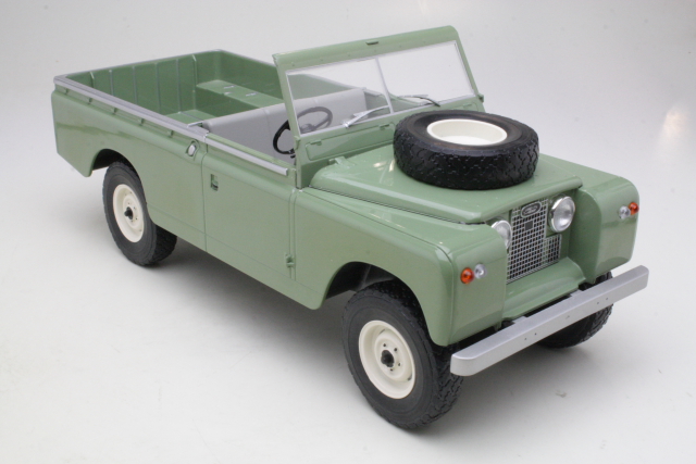 Land Rover 109 Pick Up Series 2 1959, green - Click Image to Close