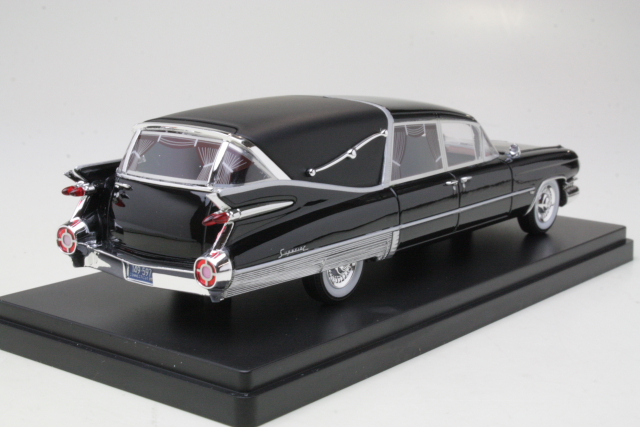 Cadillac Superior Crown Royale Landau Hearse 1959, musta