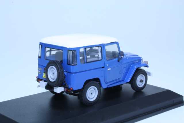 Toyota Land Cruiser BJ40 1980, sininen - Sulje napsauttamalla kuva