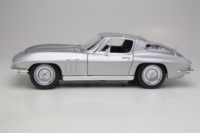 Chevrolet Corvette C2 1965, hopea