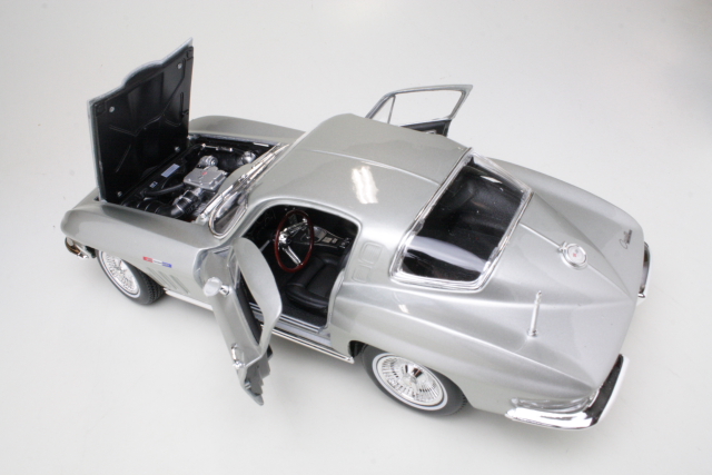 Chevrolet Corvette C2 1965, hopea