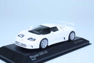 Bugatti EB110 1994, valkoinen