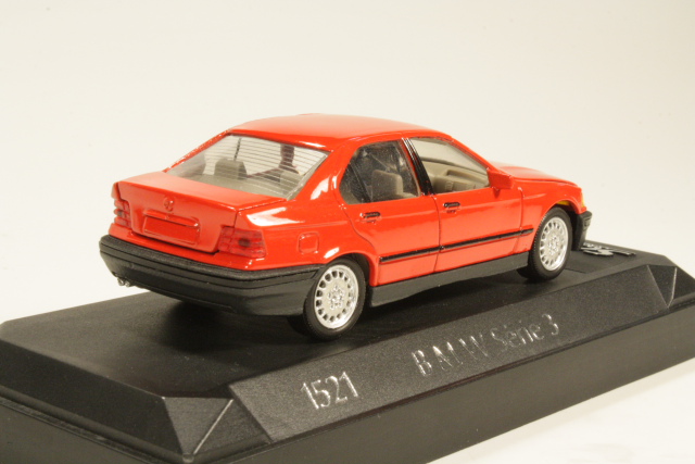 BMW 3-series (e36), punainen - Sulje napsauttamalla kuva