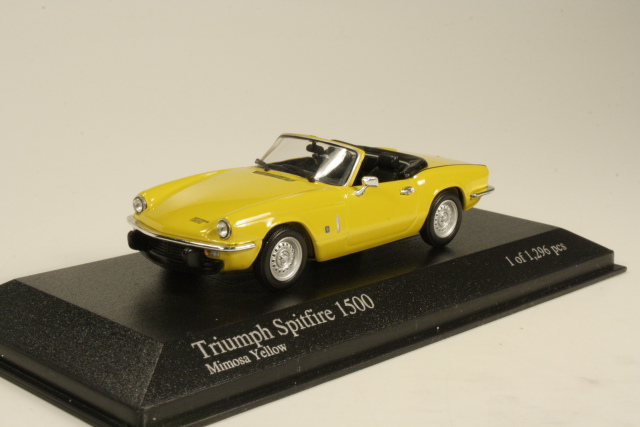 Triumph Spitfire 1500 1975, keltainen - Sulje napsauttamalla kuva