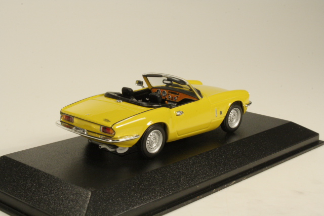 Triumph Spitfire 1500 1975, keltainen