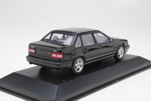 Volvo 850 Saloon 1994, black
