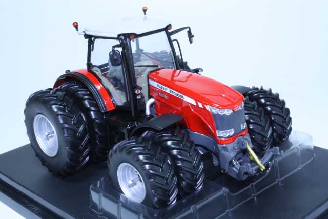 Massey Ferguson 8690 (8 wheels)