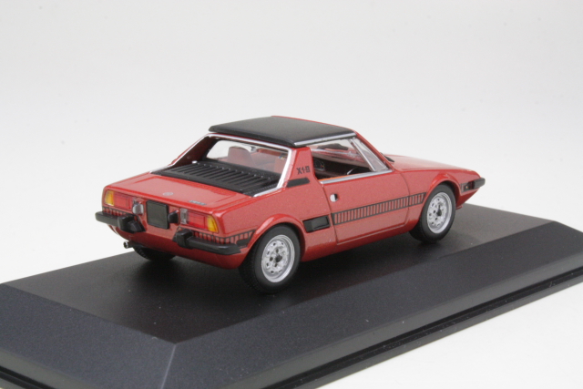 Fiat X1/9 1972, red/black