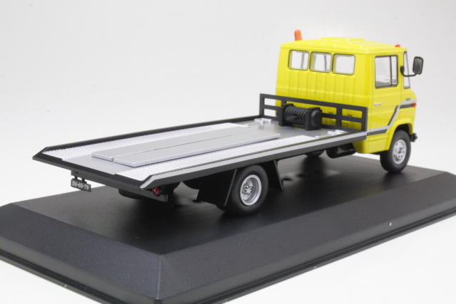 Mercedes L608 D 1980, keltainen "Autonkuljetusauto"