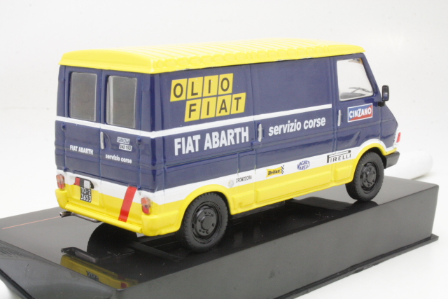 Fiat 242 E 1976 "Assistenza Team Olio Fiat" - Sulje napsauttamalla kuva