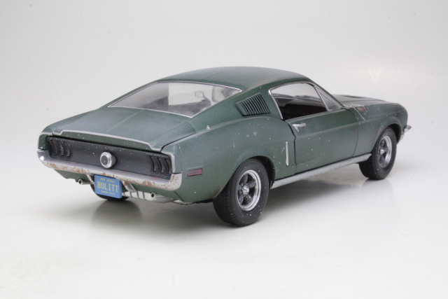 Ford Mustang GT390 1968, green "Bullit"