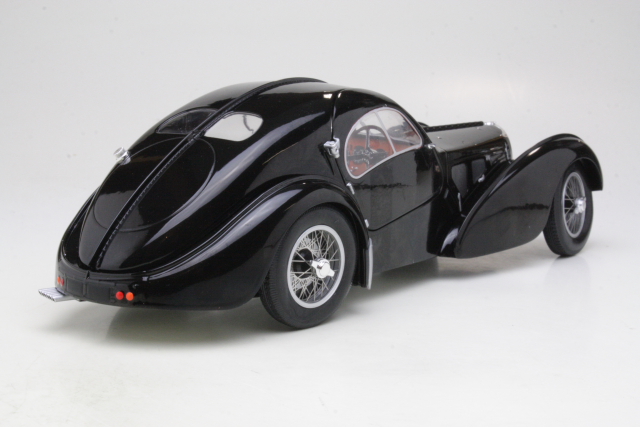 Bugatti Type 57SC Atlantic 1938, musta - Sulje napsauttamalla kuva