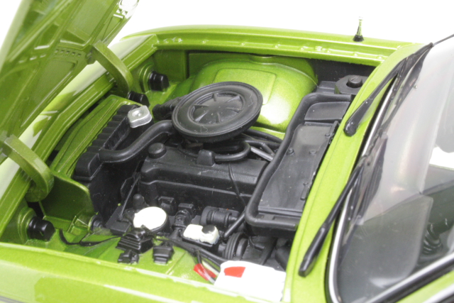 Opel Manta 1970, green - Click Image to Close