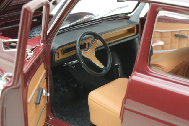 Simca 1000 LS 1974, tummanpunainen - Sulje napsauttamalla kuva