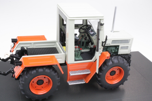 MB-Trac 65-70 (W440) 1973, white/red