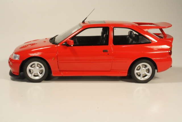 Ford Escort Mk5 RS Cosworth 1995, punainen - Sulje napsauttamalla kuva