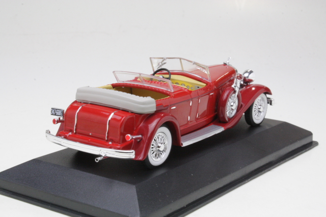 Chrysler Imperial Le Baron Phaeton 1933, punainen