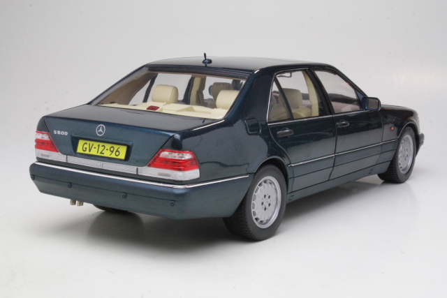 Mercedes S600 1997, vihreä