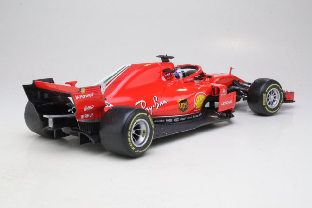 Ferrari SF71H, F1 2018, K.Räikkönen, no.7 (1:18)
