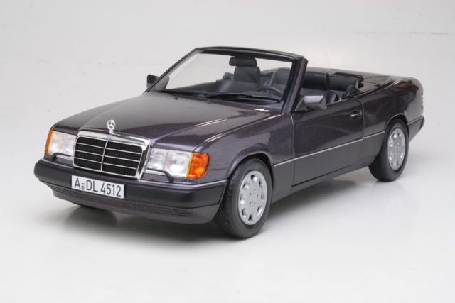 Mercedes 300CE Cabriolet 1990, harmaa - Sulje napsauttamalla kuva