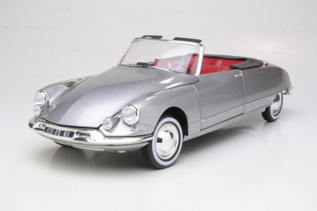 Citroen DS19 Cabriolet 1961, harmaa