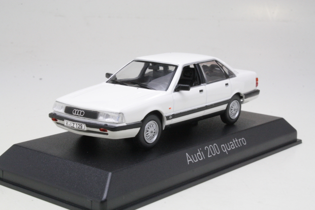 Audi 200 Quattro 1989, valkoinen