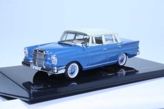 Mercedes 220SE (w111) 1959, blue/beige