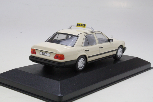 Mercedes 200D (w124) 1985, valkoinen "German Taxi"