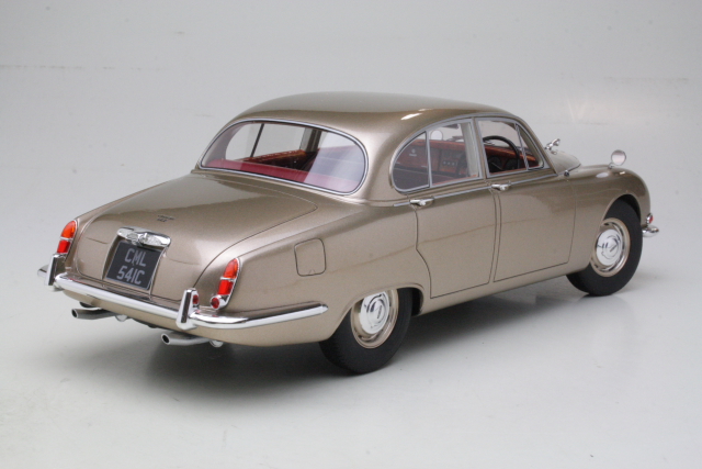 Jaguar S-Type 1965, kulta