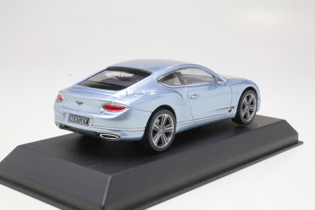Bentley Continental GT 2018, light blue