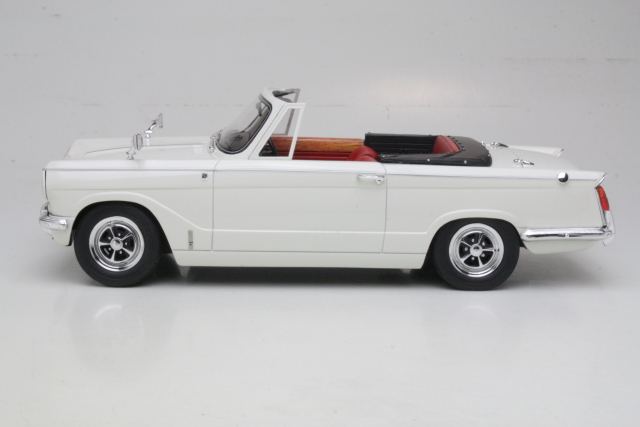 Triumph Vitesse DHC 1962, valkoinen - Sulje napsauttamalla kuva