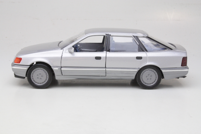 Ford Scorpio 1989, silver - Click Image to Close