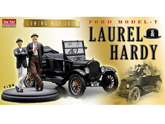 Ford Model T Touring 1925, black "S.Laurel & O.Hardy figures"