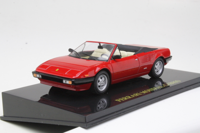 Ferrari Mondial Cabrio 1982, punainen